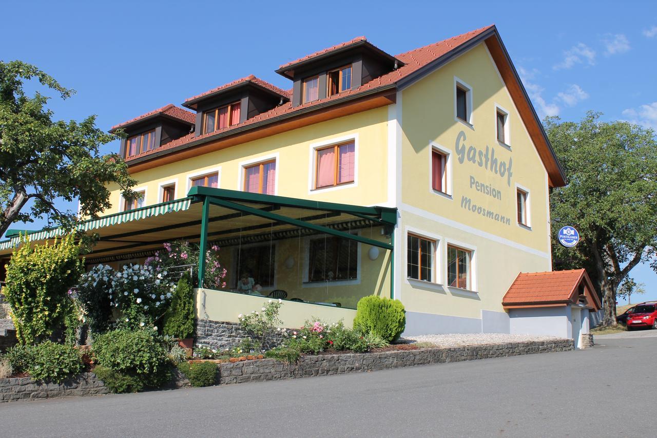 Gasthof Zum Moosmann - Familie Pachernigg Arnfels Exterior foto